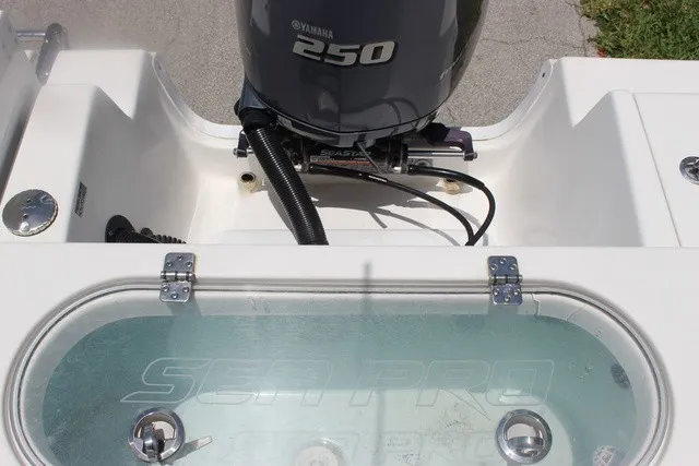 Slide: The Image of Sea Pro 219 Center Console 2023 - 61