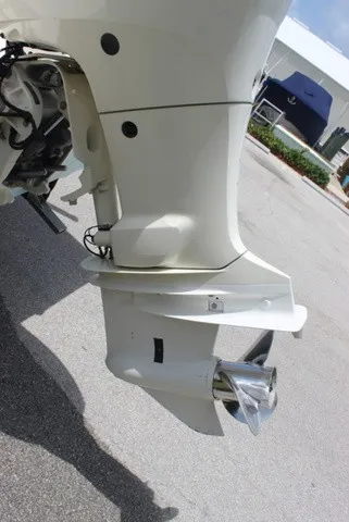 Slide: The Image of Bulls Bay 200 Center Console 2016 - 34
