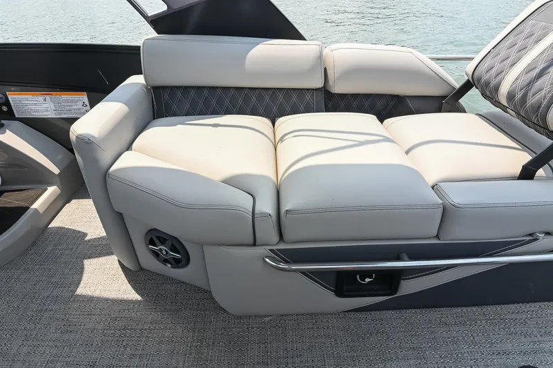 Slide: The Image of Luxurious seating on the 2025 Barletta Lusso 25UCA pontoon boat, featuring elegant upholstery. - 32