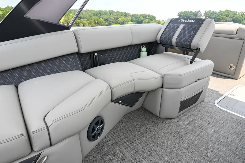 Slide: The Image of Luxurious seating on 2025 Barletta Lusso 25UCA pontoon boat with elegant upholstery. - 33
