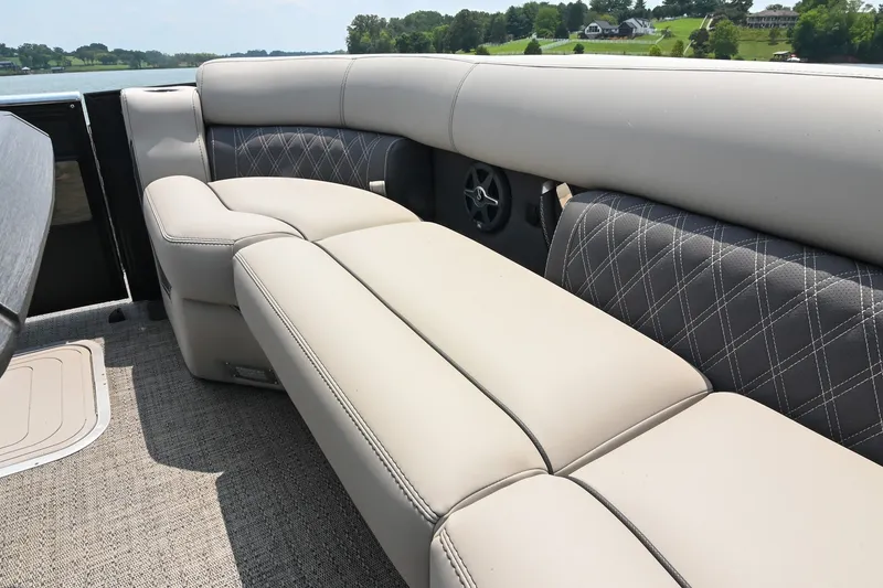 Slide: The Image of Luxurious seating on 2025 Barletta Lusso 25UCA pontoon boat with elegant upholstery design. - 43