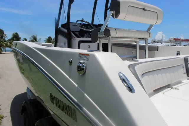 Slide: The Image of Yamaha 210 FSH Sport 2021 - 58