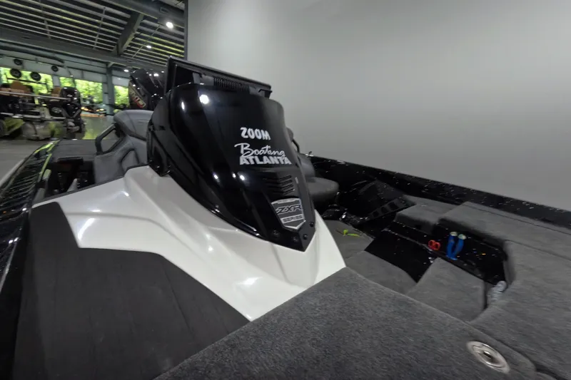Slide: The Image of 2026 Skeeter ZXR21 SE boat interior with sleek design and modern features. - 4