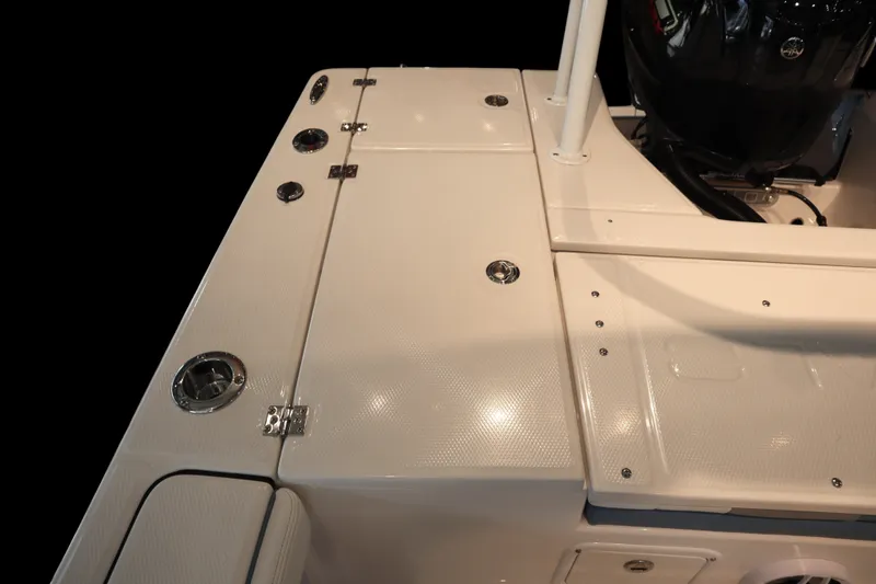 Slide: The Image of 2026 Robalo 226 Cayman boat deck with sleek design and modern fittings. - 29