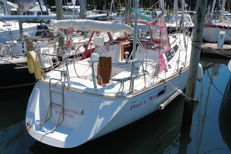 Slide: The Image of 1989 CAL 39 sailboat docked in East Hampton, New York marina. - 0
