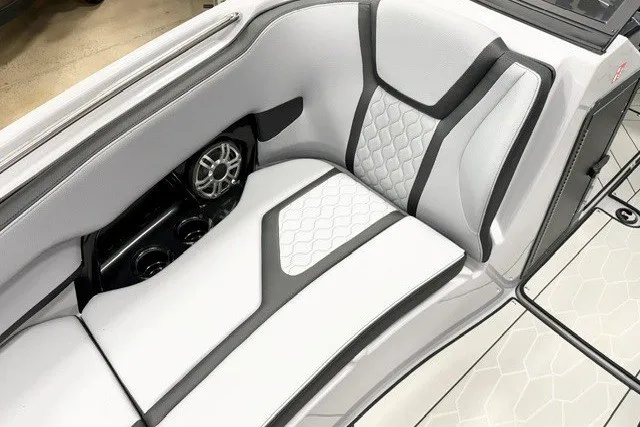 Slide: The Image of Luxury seating in 2026 Yamaha Boats 255XD, featuring sleek design and premium materials. - 16