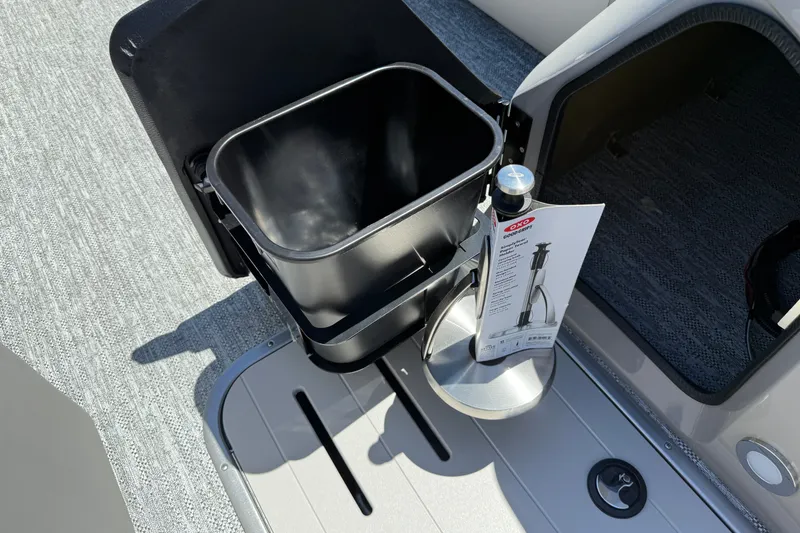 Slide: The Image of Trash bin and accessories on 2026 Premier 230 Sunsation RL boat deck. - 18