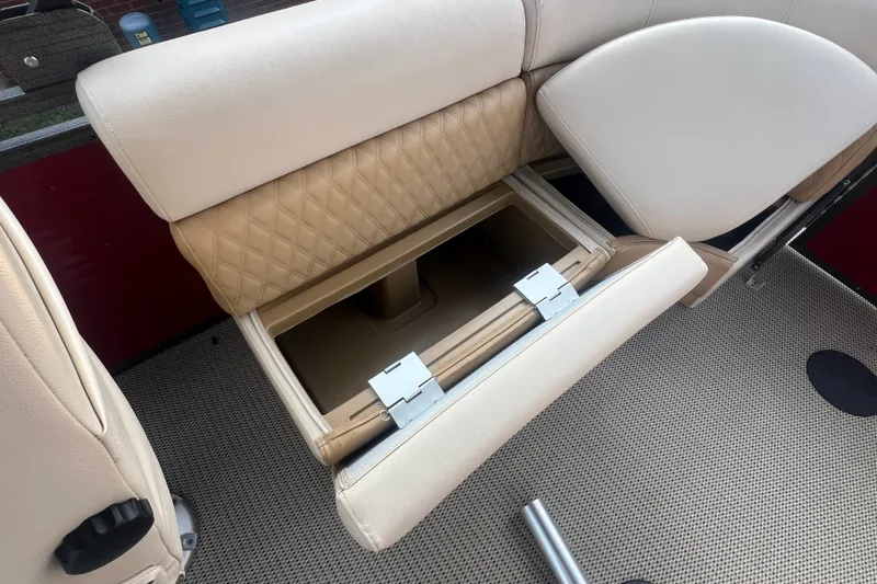 Slide: The Image of 2020 Lexington 521 boat seat with storage compartment, beige upholstery, and diamond stitching. - 15