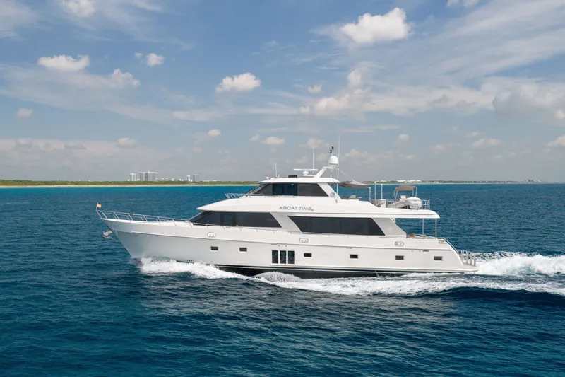 Slide: The Image of Ocean Alexander 90 Skylounge Motoryacht 2013 - 2