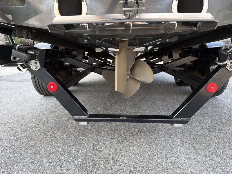 Slide: The Image of Close-up of the propeller and underside of a 2015 MasterCraft X30. - 17