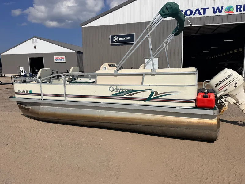 Slide: The Image of Odyssey 1903 Fish & Cruise & 40HP Johnson 4Stroke 2003 - 51