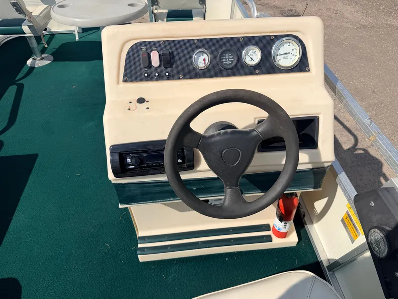 Slide: The Image of Odyssey 1903 Fish & Cruise & 40HP Johnson 4Stroke 2003 - 26