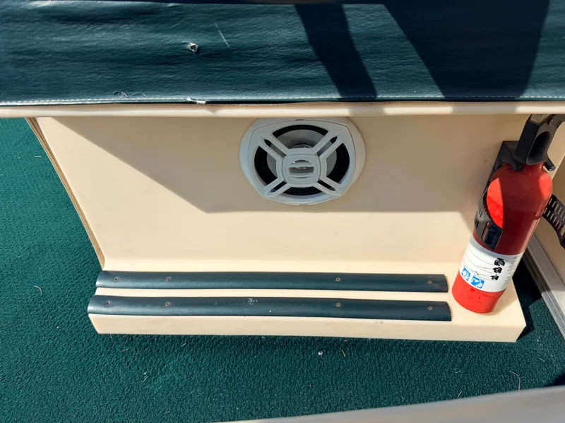 Slide: The Image of Odyssey 1903 Fish & Cruise & 40HP Johnson 4Stroke 2003 - 29