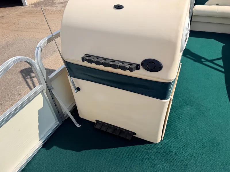 Slide: The Image of Odyssey 1903 Fish & Cruise & 40HP Johnson 4Stroke 2003 - 20