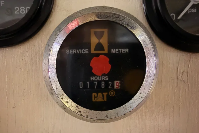 Slide: The Image of Service meter on 1990 Californian 48 Motor Yacht, displaying 1782.9 hours. - 115