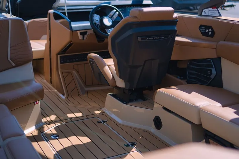 Slide: The Image of Nautique Super Air Nautique G23 2027 - 19