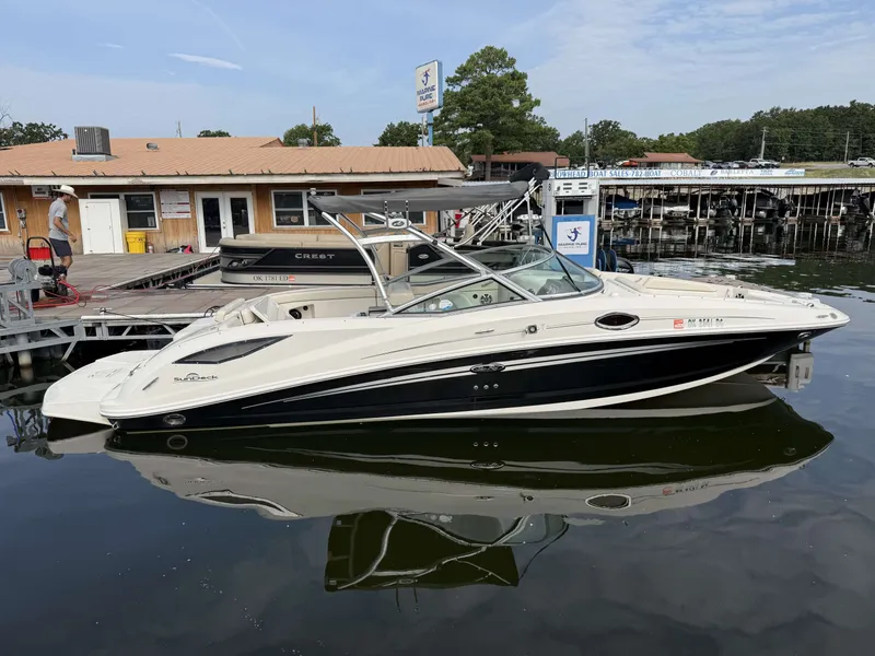 The Image of Sea Ray 290 Amberjack 2008 - undefined
