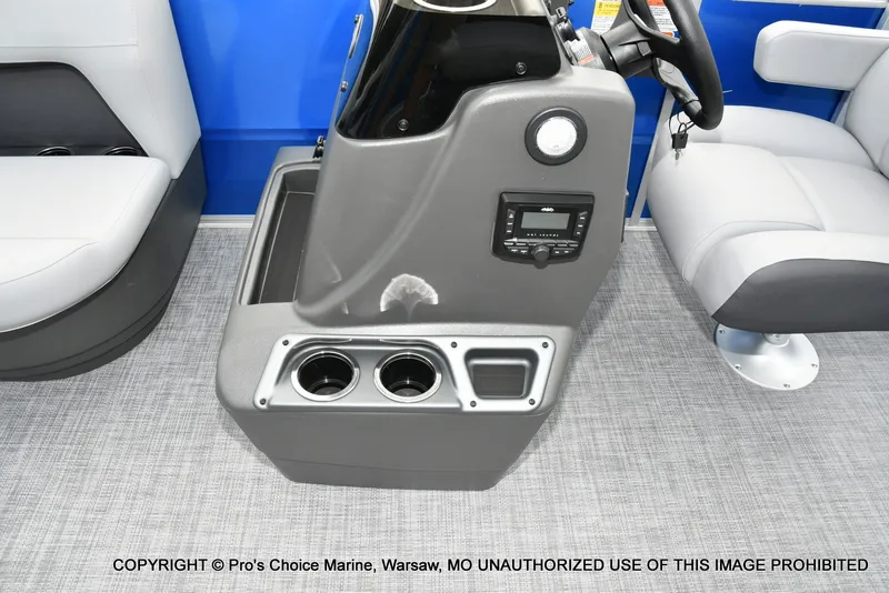 Slide: The Image of Sun Tracker Party Barge 16 DLX 2027 - 19