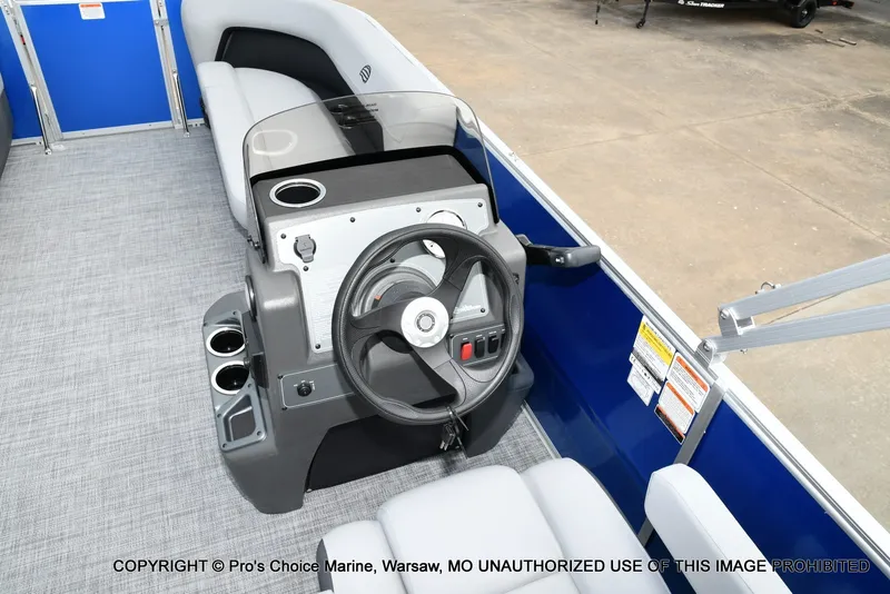 Slide: The Image of Sun Tracker Party Barge 16 DLX 2027 - 23