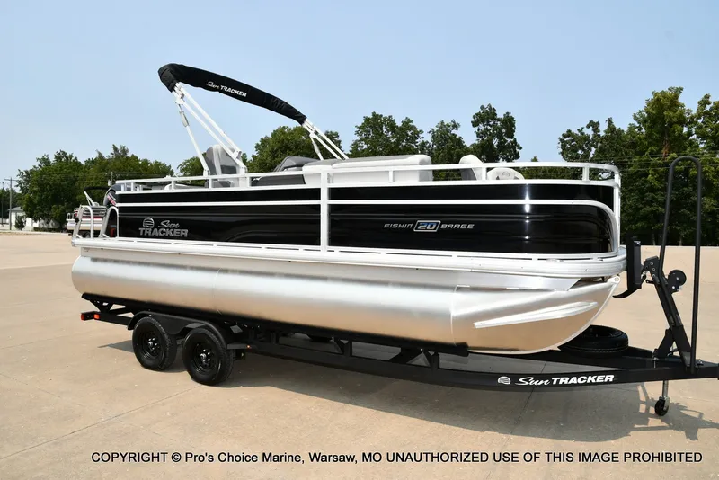 Slide: The Image of Sun Tracker Fishin' Barge 20 DLX 2027 - 71