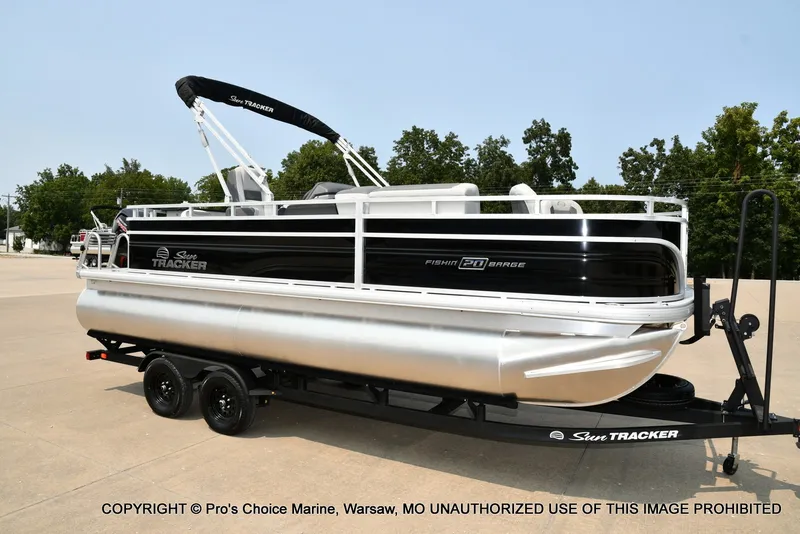 Slide: The Image of Sun Tracker Fishin' Barge 20 DLX 2027 - 73