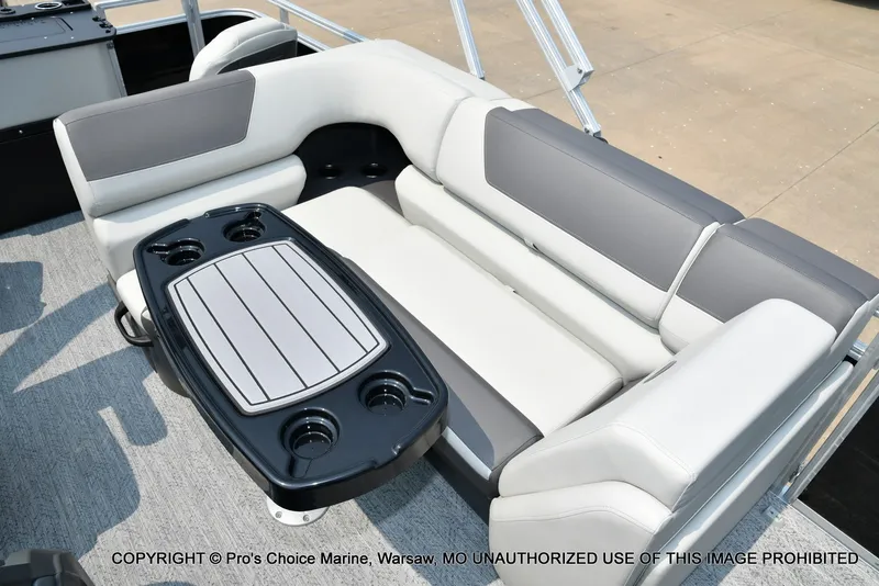 Slide: The Image of Sun Tracker Fishin' Barge 20 DLX 2027 - 14