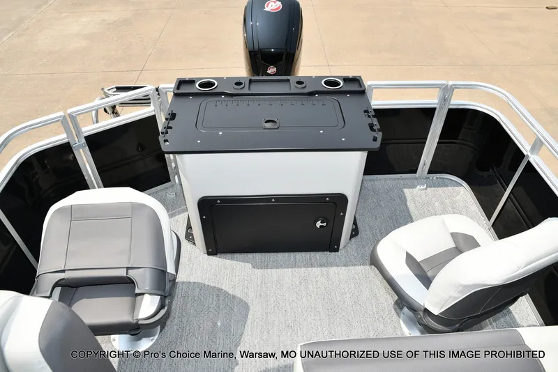 Slide: The Image of Sun Tracker Fishin' Barge 20 DLX 2027 - 43