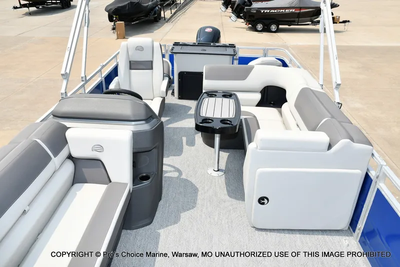 Slide: The Image of Sun Tracker Fishin' Barge 20 DLX 2027 - 21