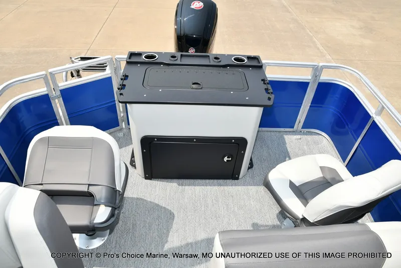 Slide: The Image of Sun Tracker Fishin' Barge 20 DLX 2027 - 14