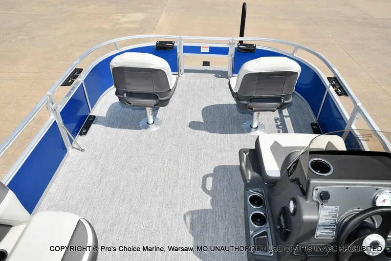 Slide: The Image of Sun Tracker Bass Buggy 16 XL Select 2027 - 41