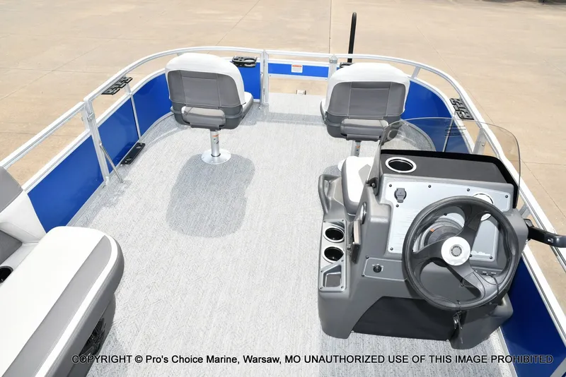 Slide: The Image of The image shows the deck of a 2027 Sun Tracker Bass Buggy 16 XL Select with gray flooring. - 10