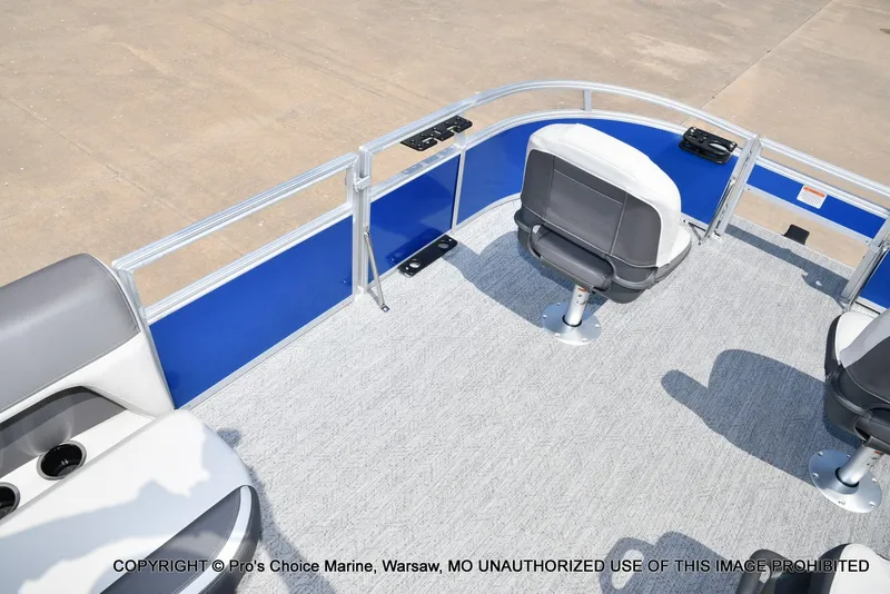 Slide: The Image of Sun Tracker Bass Buggy 16 XL Select 2027 - 42
