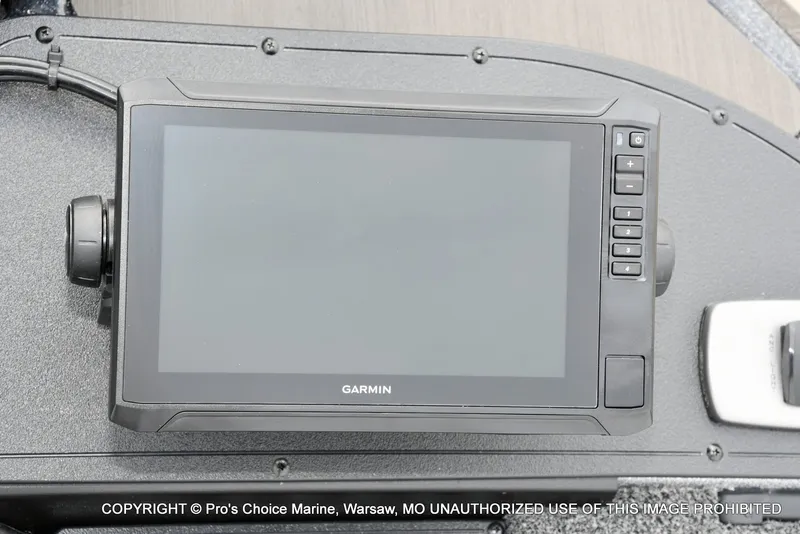 Slide: The Image of A Garmin screen is integrated into the dashboard of a 2027 Nitro Z19 XL Pro. - 20