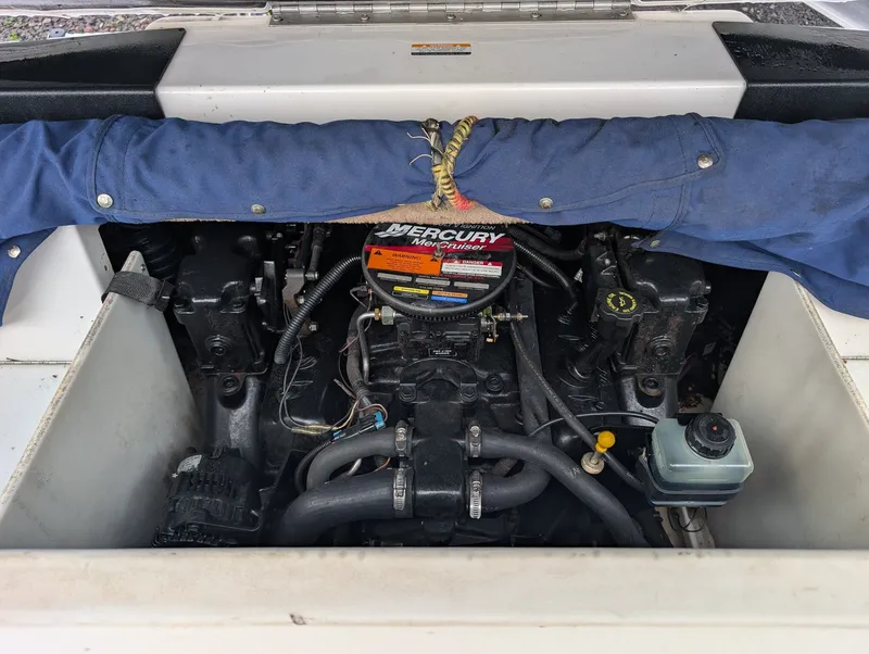 Slide: The Image of Chaparral 183 SSE 2002 - 13