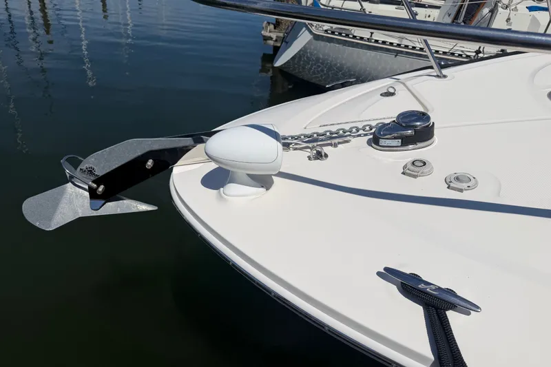 Slide: The Image of Bow of 2013 Sea Ray Sundancer 280 with anchor and chain detail. - 47