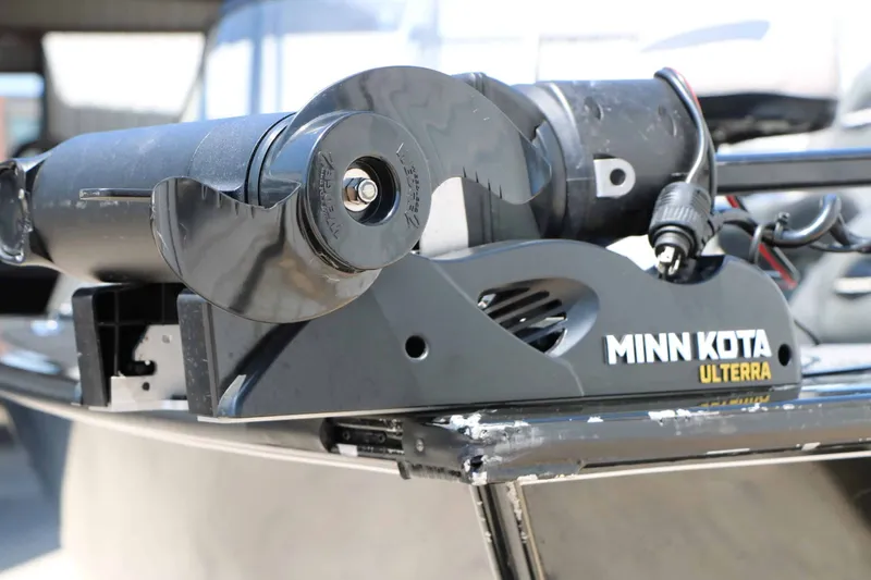 Slide: The Image of Close-up of a Minn Kota Ulterra trolling motor on a Tracker Targa V 19 Combo boat. - 11
