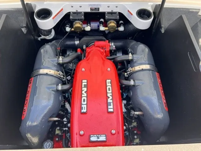 Slide: The Image of MasterCraft X23 2016 - 22