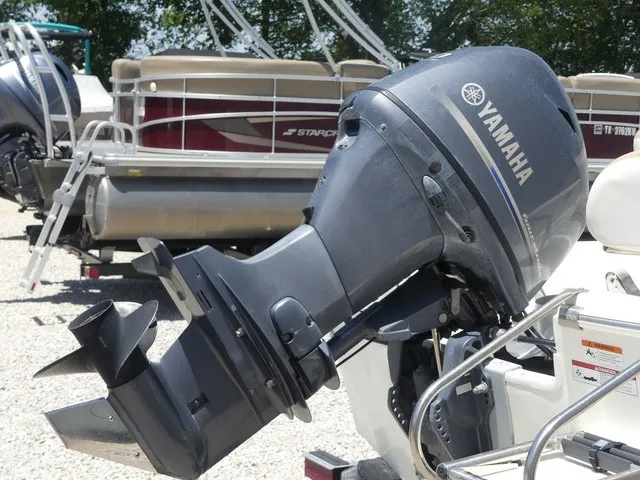 Slide: The Image of Triumph 170 CC 2014 - 6