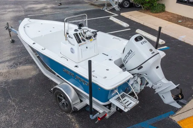 Slide: The Image of Sea Pro 172 Bay 2026 - 32