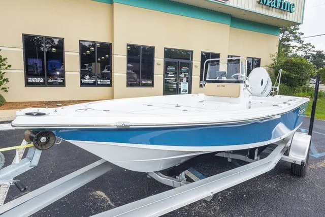 Slide: The Image of Sea Pro 172 Bay 2026 - 11