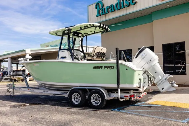 Slide: The Image of Sea Pro 242 Center Console 2024 - 23
