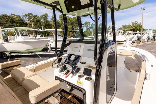 Slide: The Image of Sea Pro 242 Center Console 2024 - 3