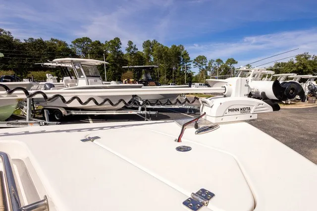 Slide: The Image of Sea Pro 242 Center Console 2024 - 8