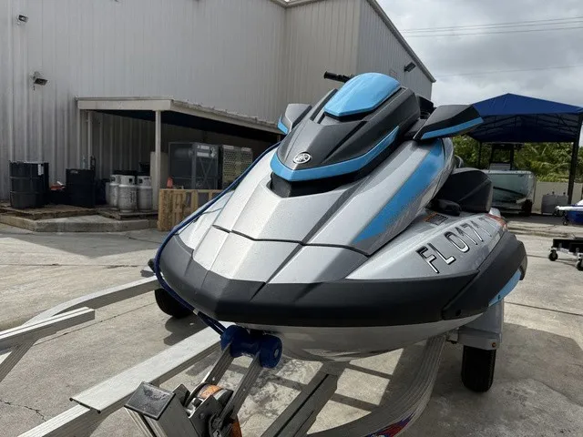 Slide: The Image of Yamaha FX Cruiser HO 2024 - 7