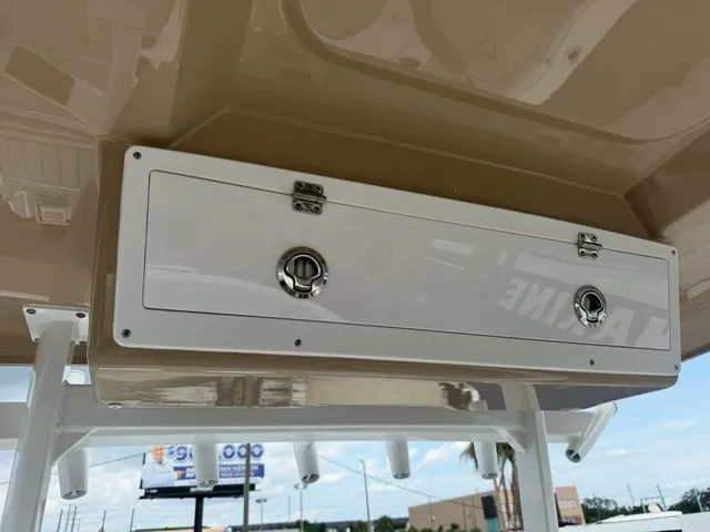 Slide: The Image of Sea Fox 328 CC 2027 - 22
