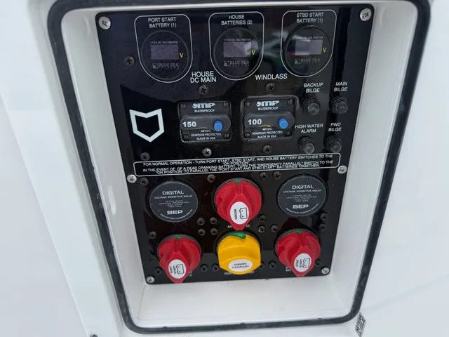 Slide: The Image of Sea Fox 328 CC 2027 - 42