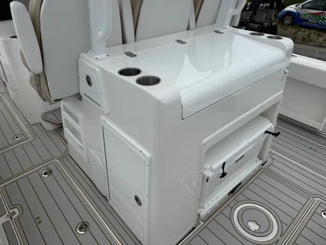 Slide: The Image of Sea Fox 328 CC 2027 - 14