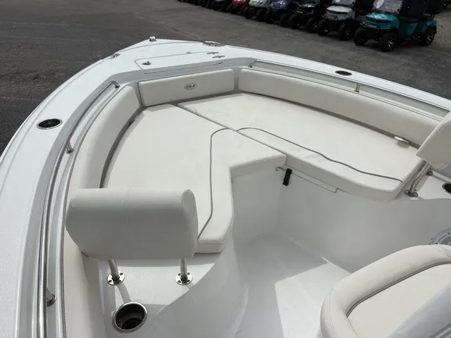 Slide: The Image of Sea Hunt Ultra 234 2023 - 16