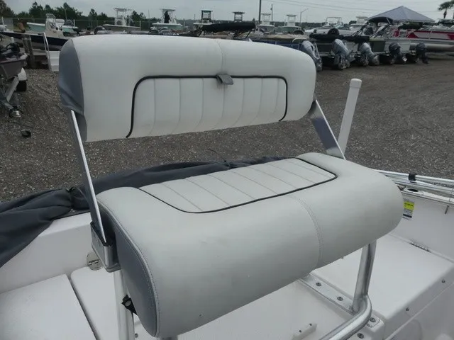 Slide: The Image of Yamaha 195 FSH Deluxe 2020 - 17
