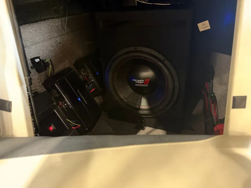 Slide: The Image of A powerful speaker and amplifiers are installed inside a boat. - 21